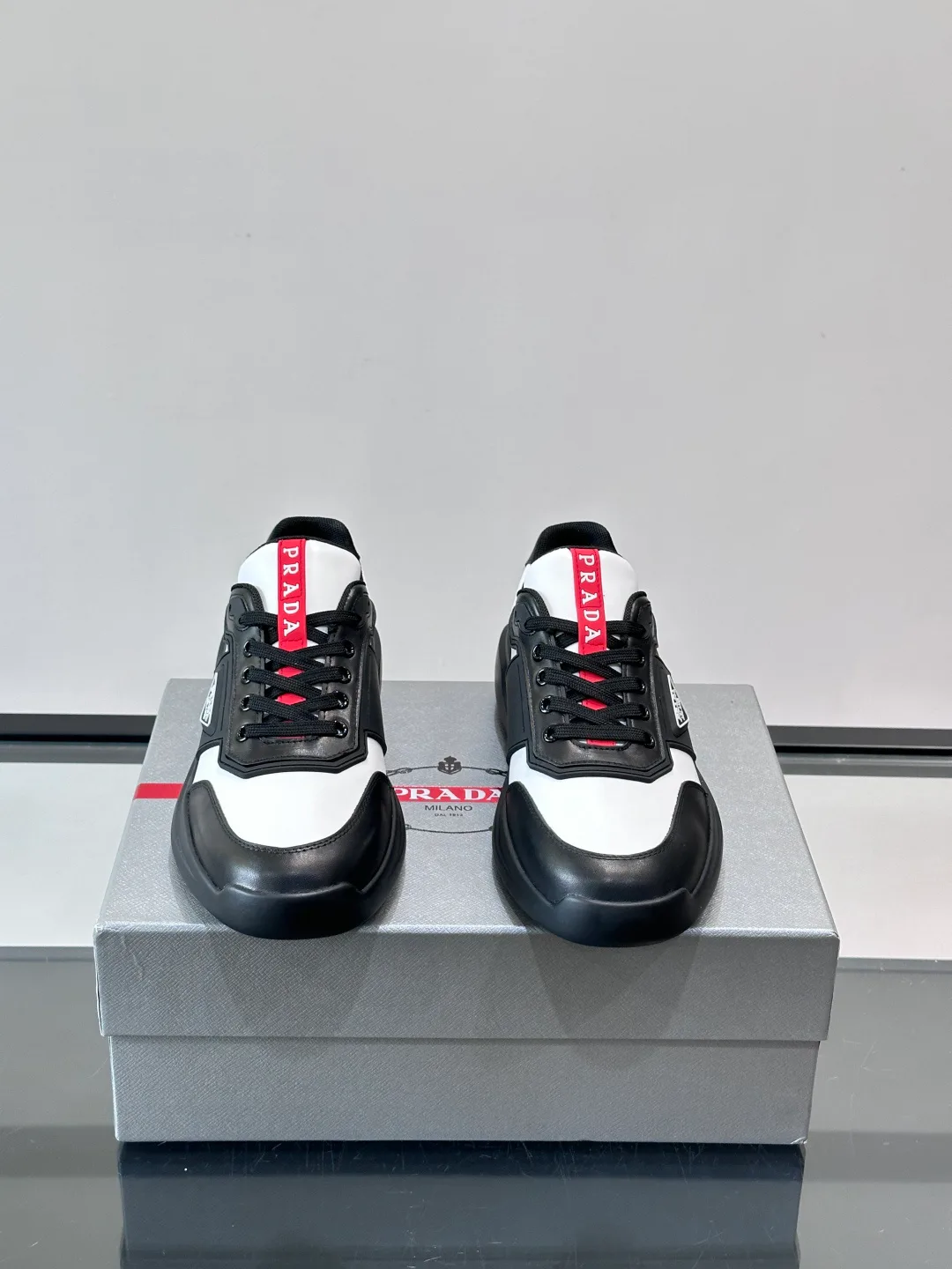 Кроссовки Мужские Prada 11533562