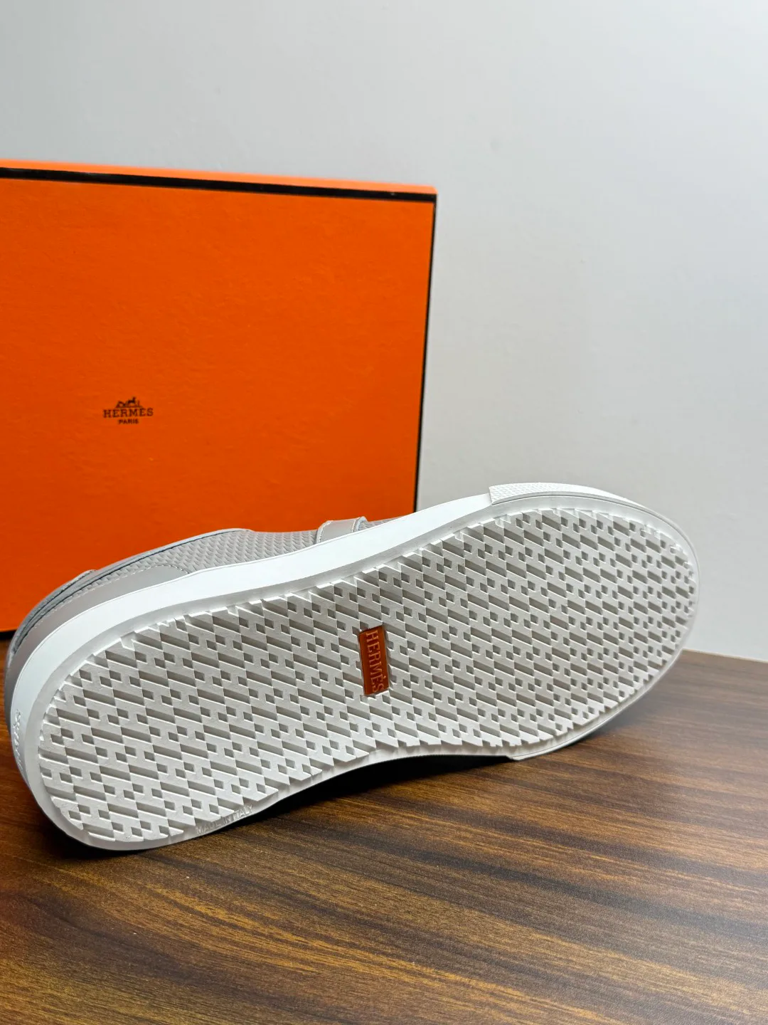 Кроссовки Мужские Hermes 19623471