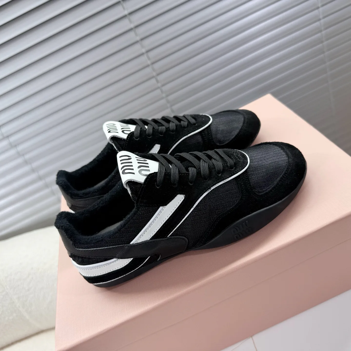 Кроссовки Женские Miu Miu 3742512