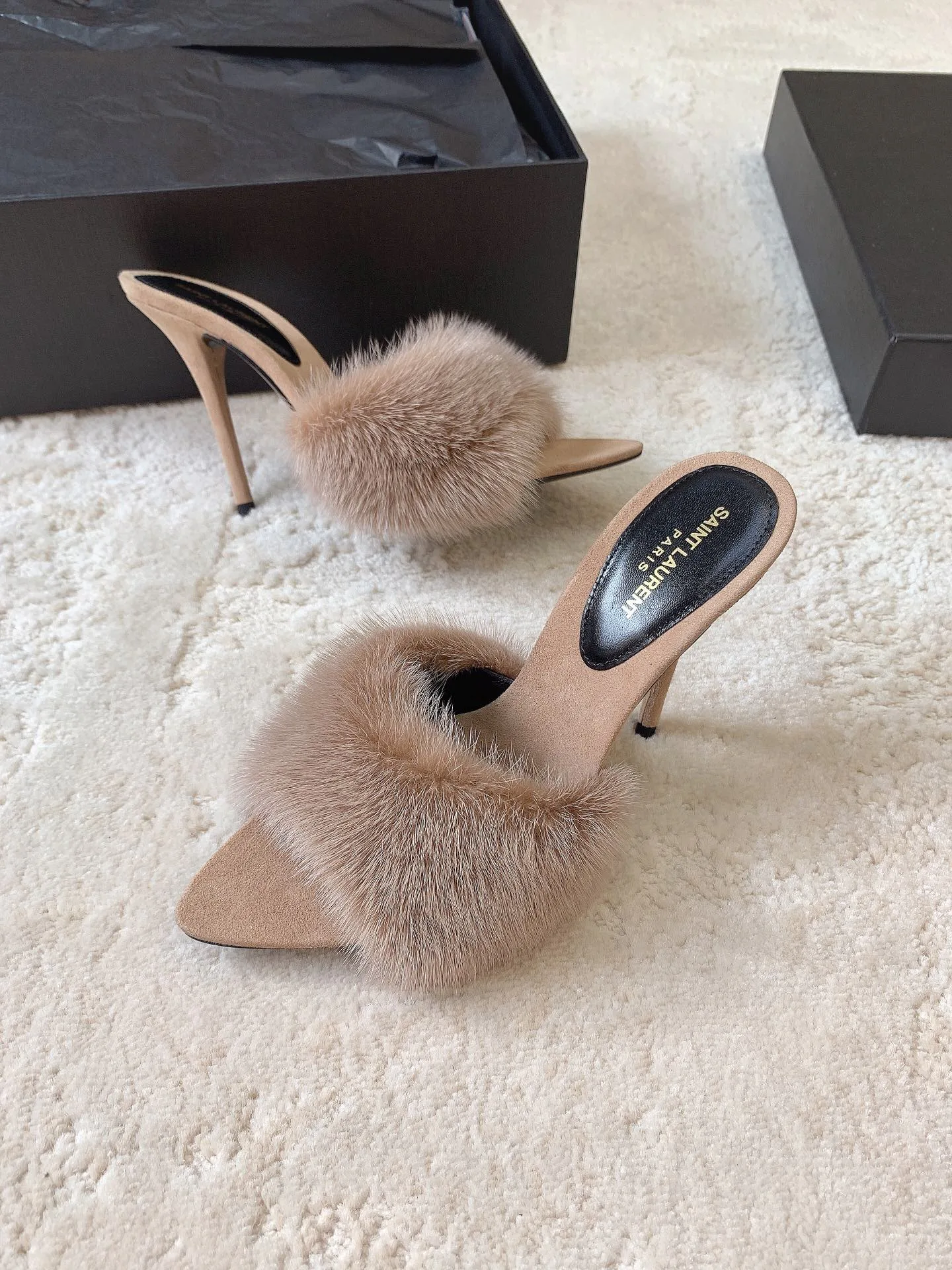 Босоножки Женские Saint Laurent 4289038