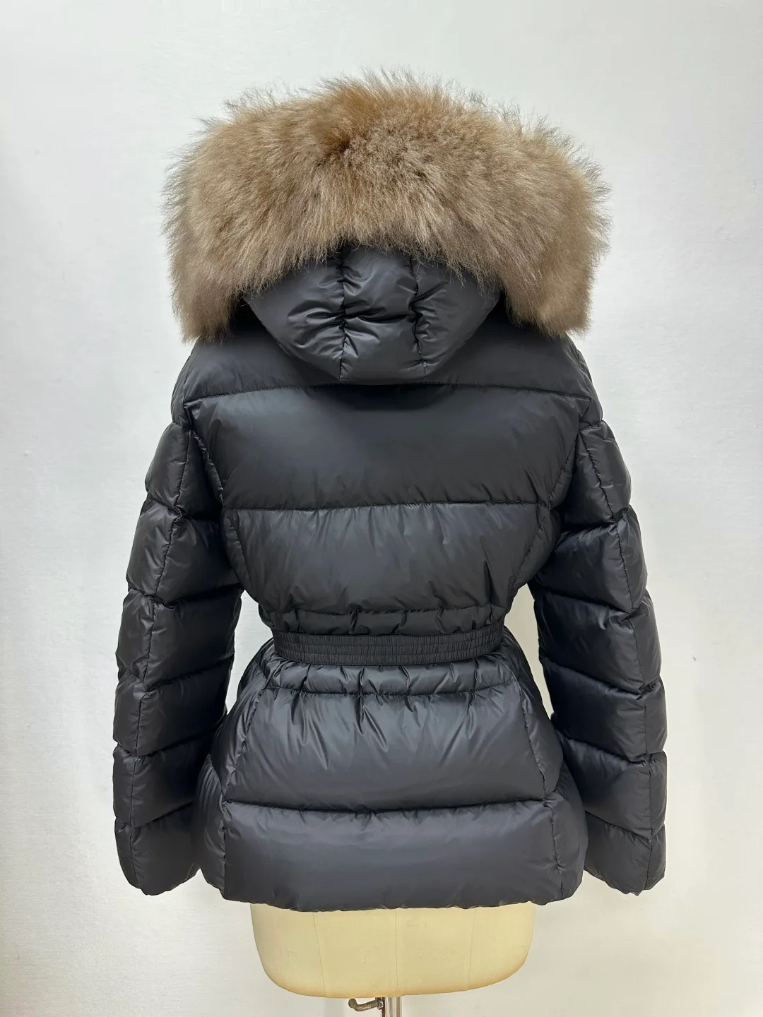 Куртки И Пуховики Женские Moncler 18538722