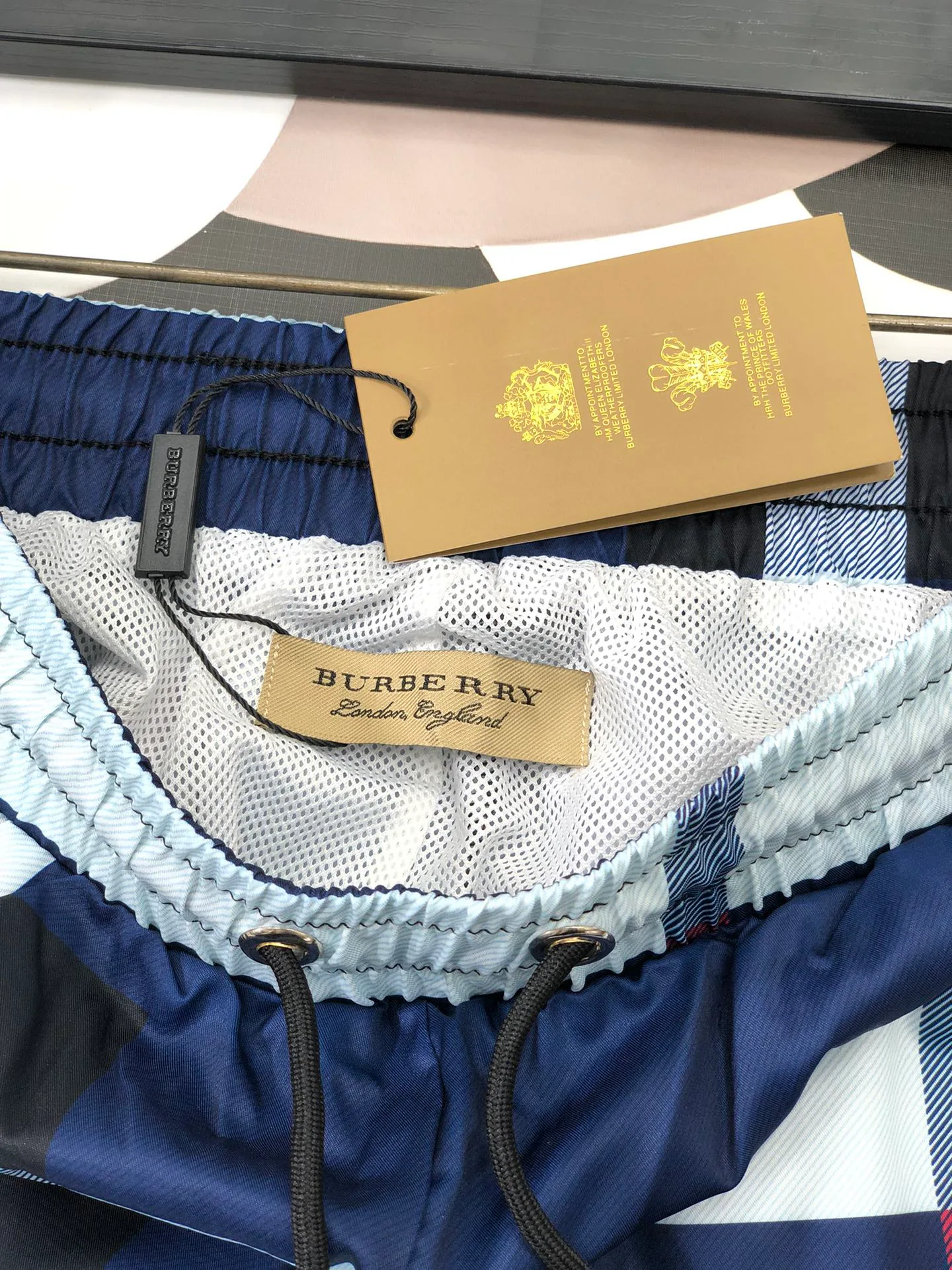 Шорты Мужские Burberry 11213246