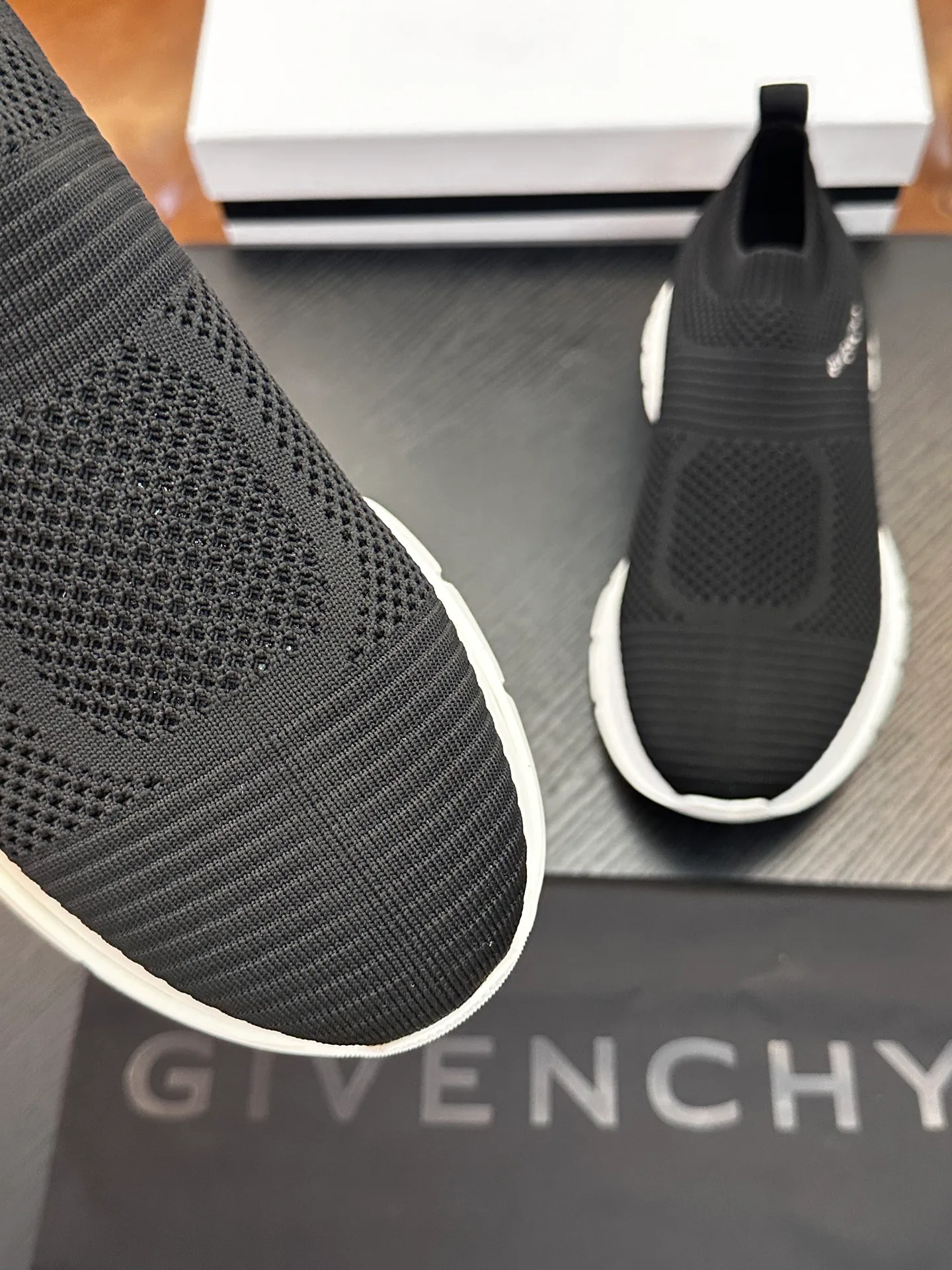 Кеды Женские Givenchy 11710520