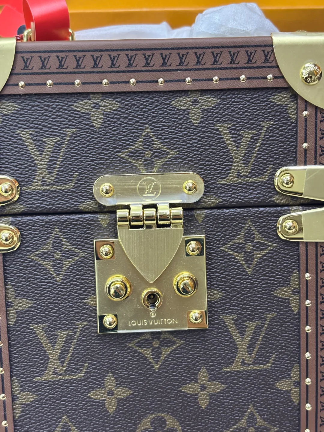 Чемоданы Louis Vuitton 15055982