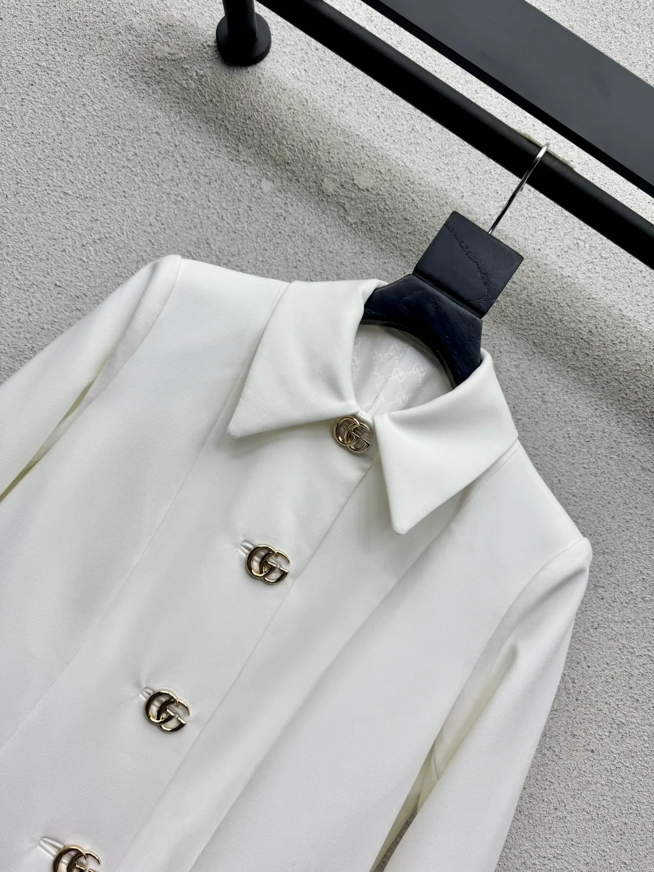 Пальто Женские Gucci 18506444