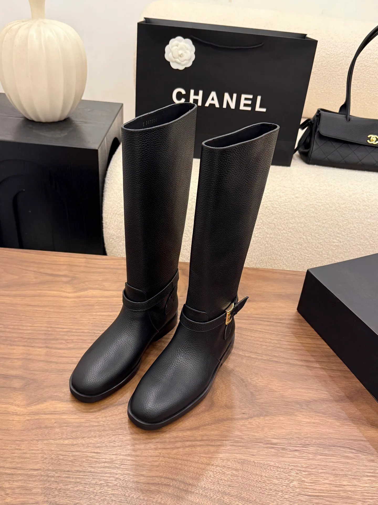 Сапоги Женские Chanel 17928056