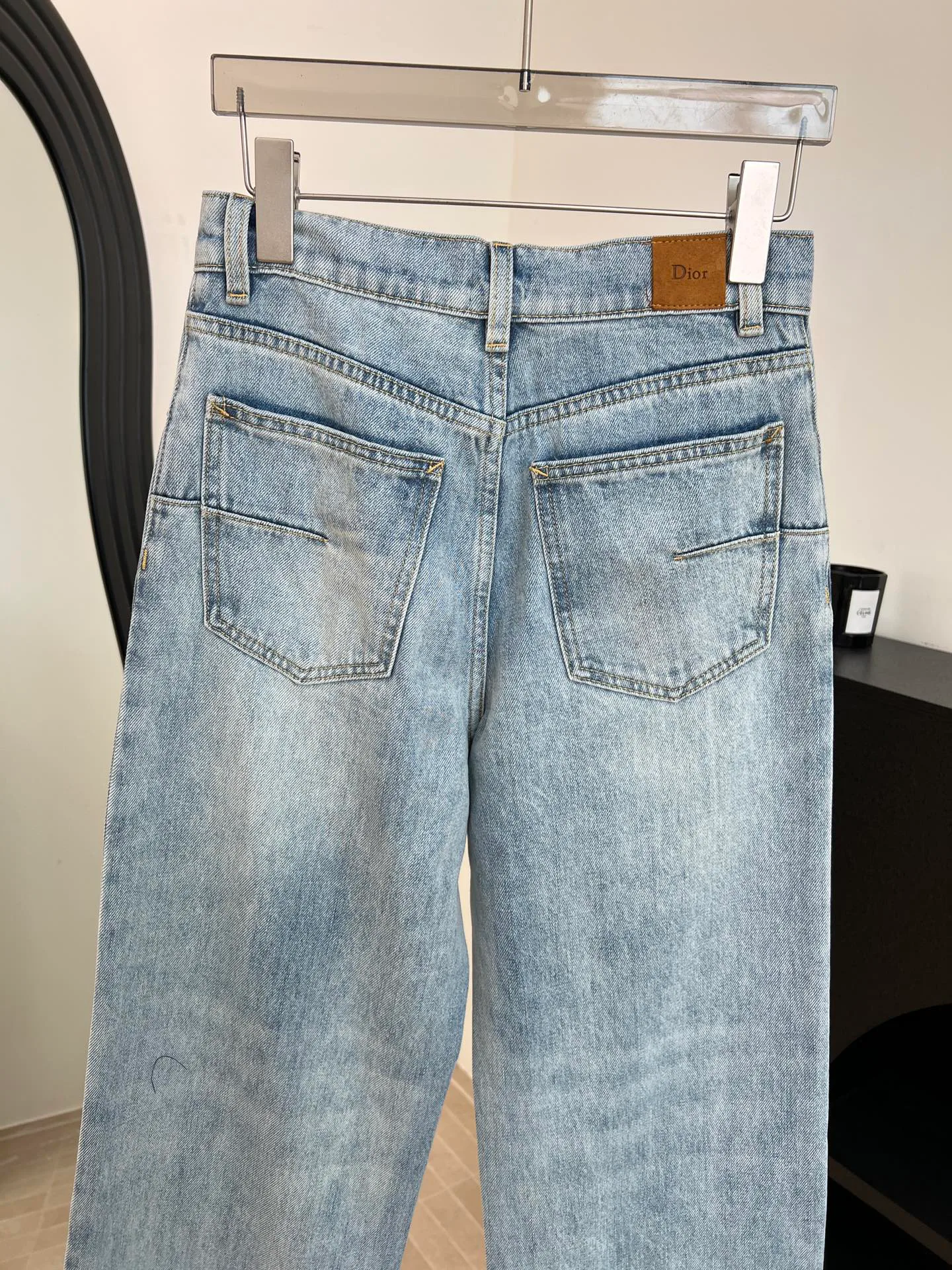 Джинсы Женские Christian Dior 11766369