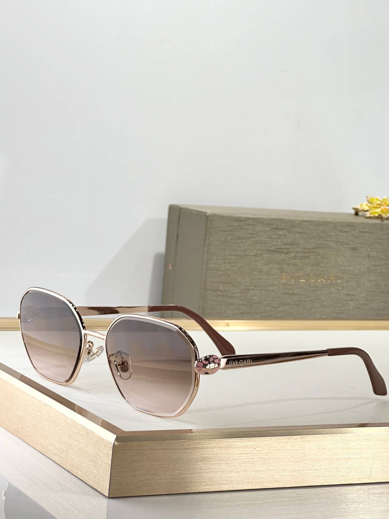 Очки Bvlgari 81617