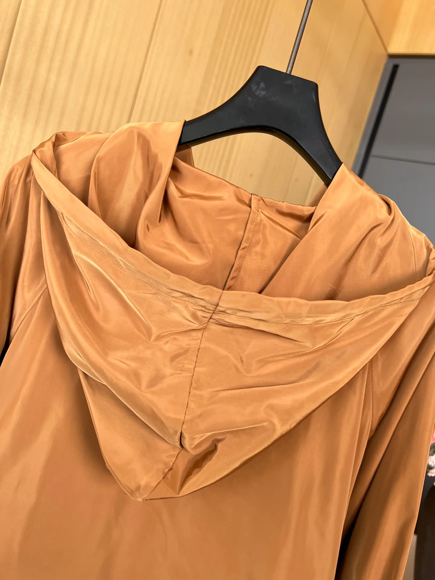 Куртки И Пуховики Женские Prada 13616