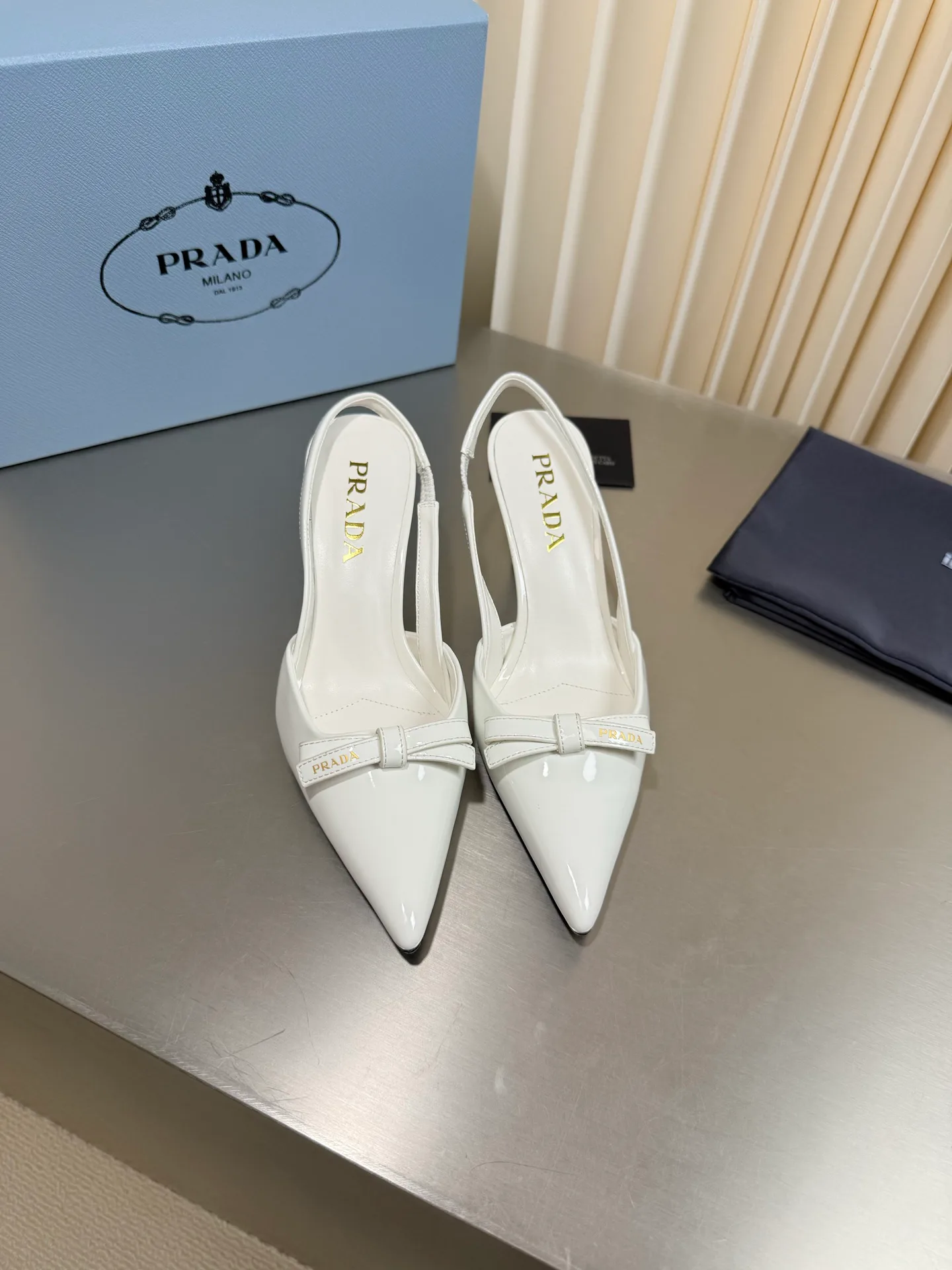 Туфли Женские Prada 18083091