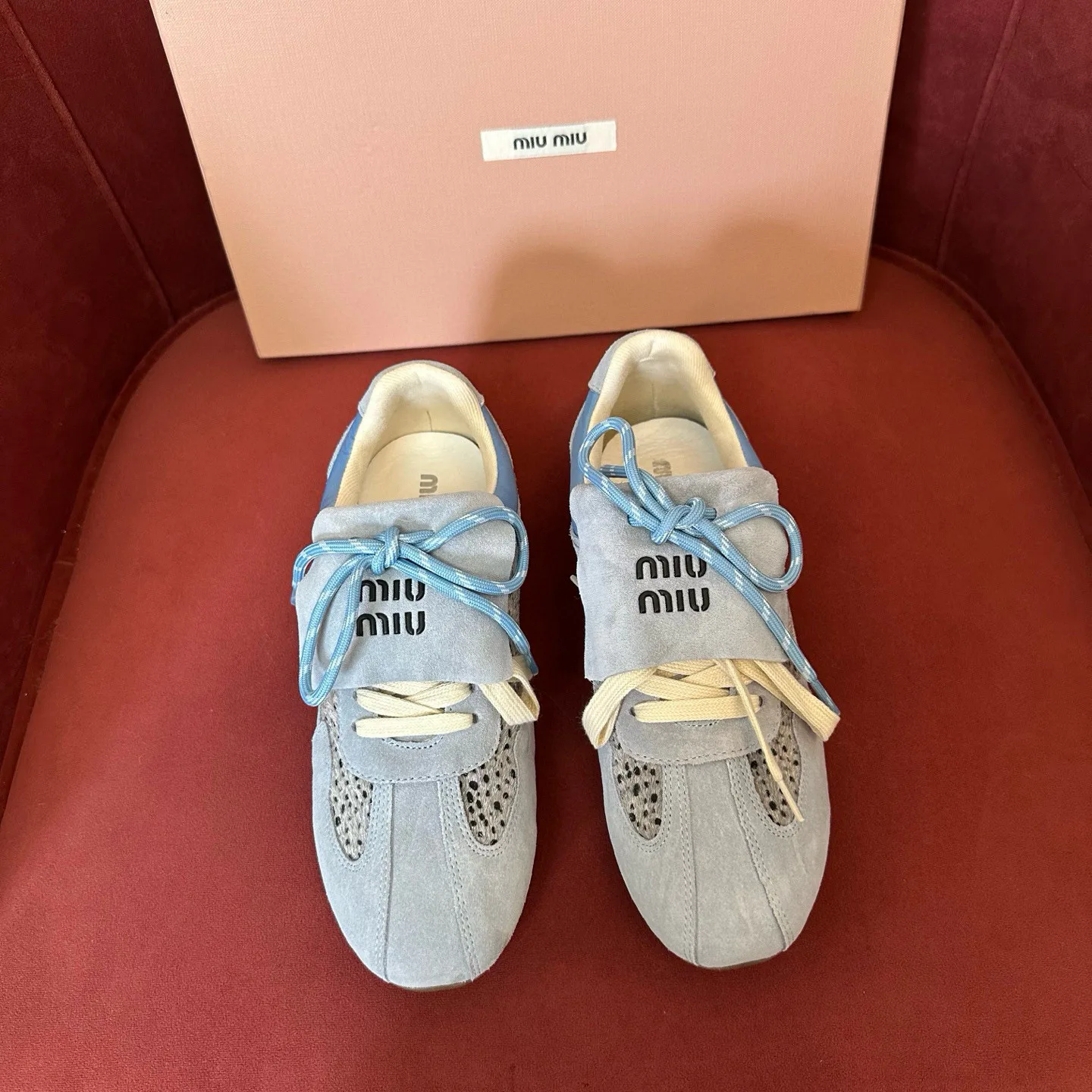 Кроссовки Женские Miu Miu 18552