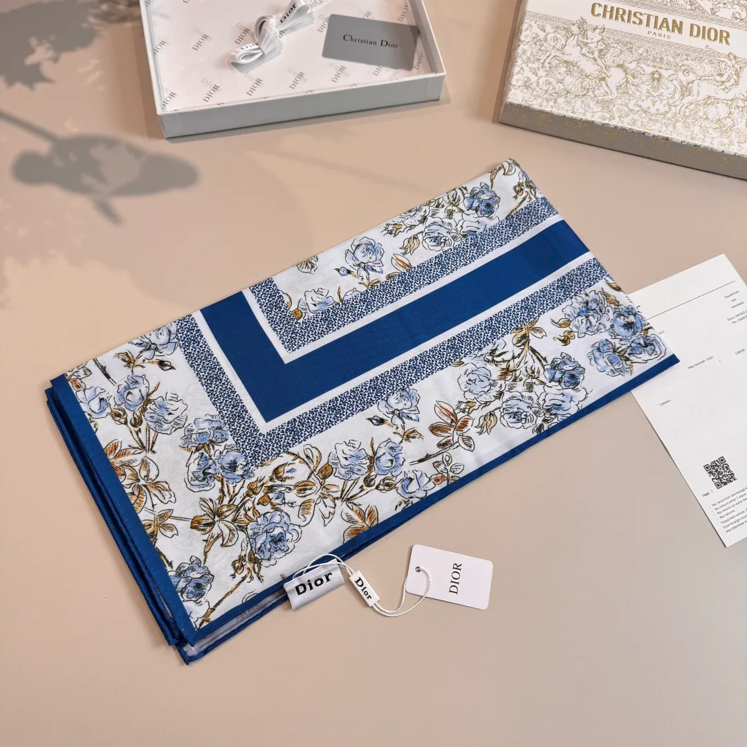 Платки Christian Dior 11362300