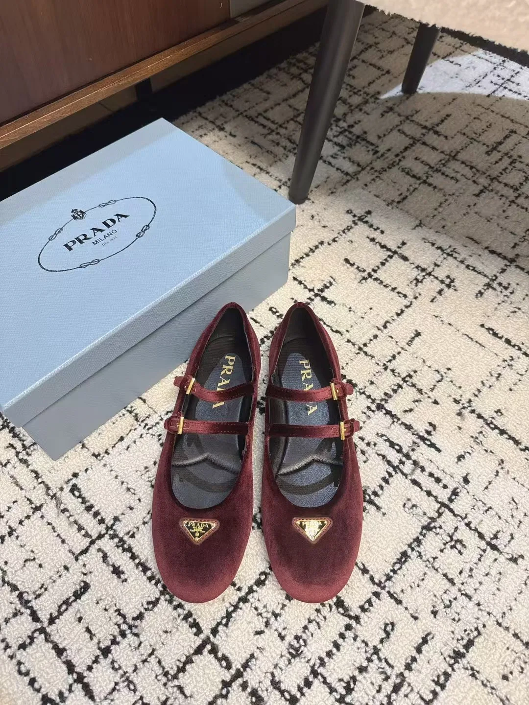 Туфли Женские Prada 11426430