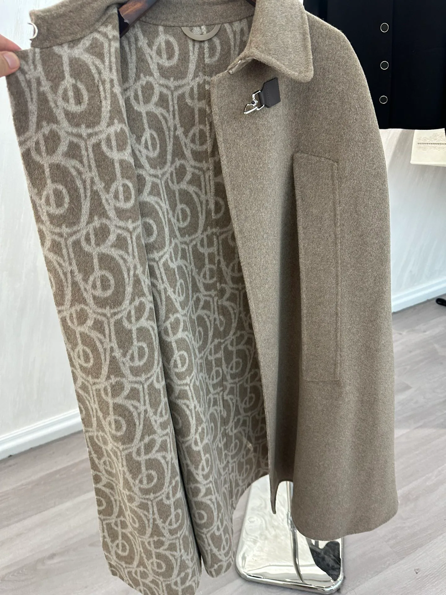 Пальто Женские Burberry 73525