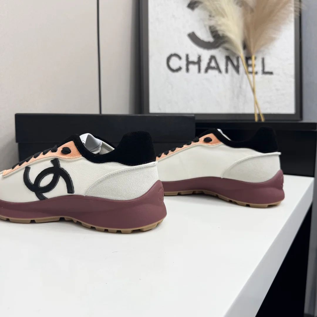 Кроссовки Женские Chanel 18997233