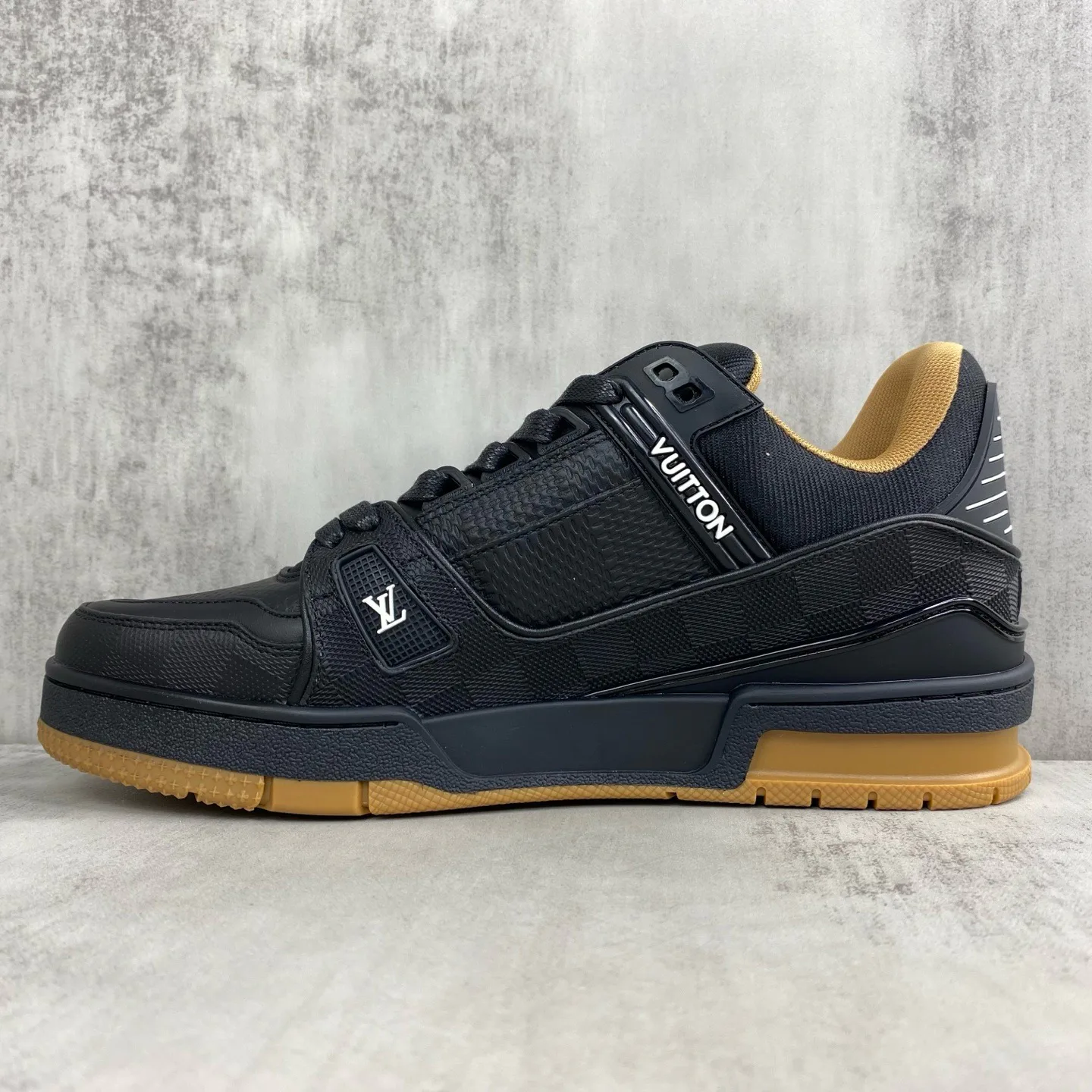 Кроссовки Женские Louis Vuitton 155148