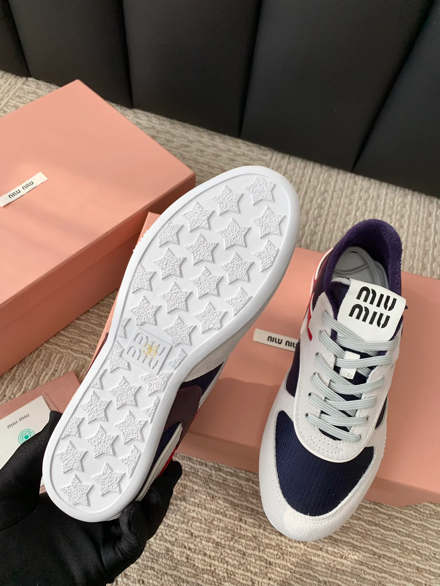 Кроссовки Женские Miu Miu 31115