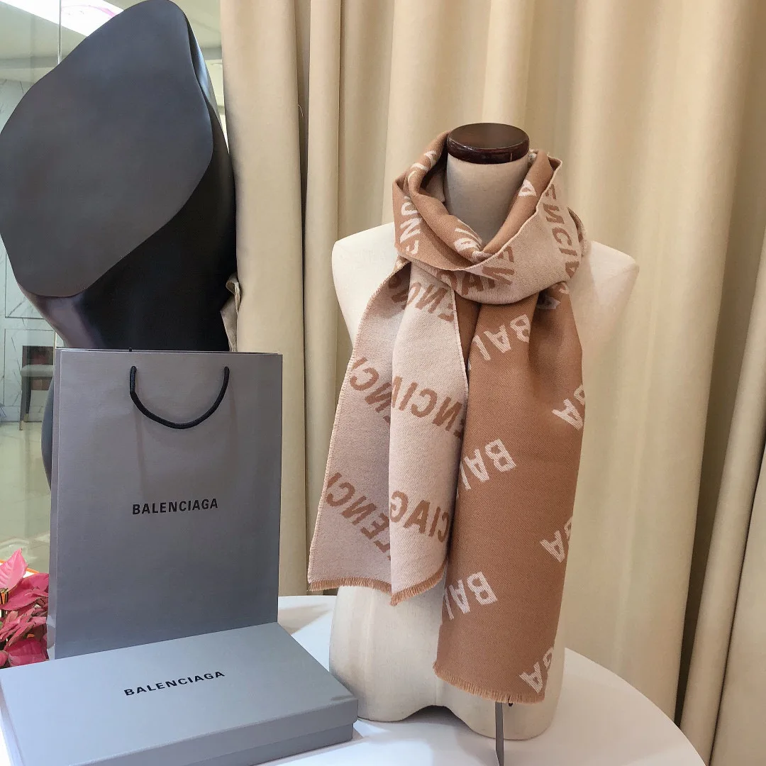 Шарфы Balenciaga 1383326