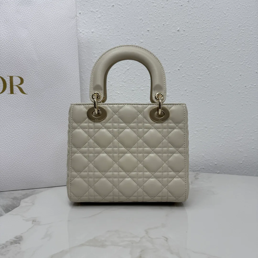 Классические Сумки Женские Christian Dior 17220902