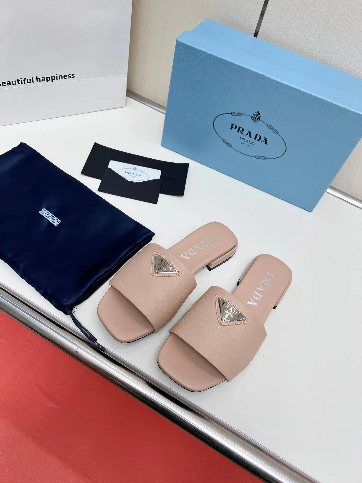 Шлепанцы Женские Prada 11386450