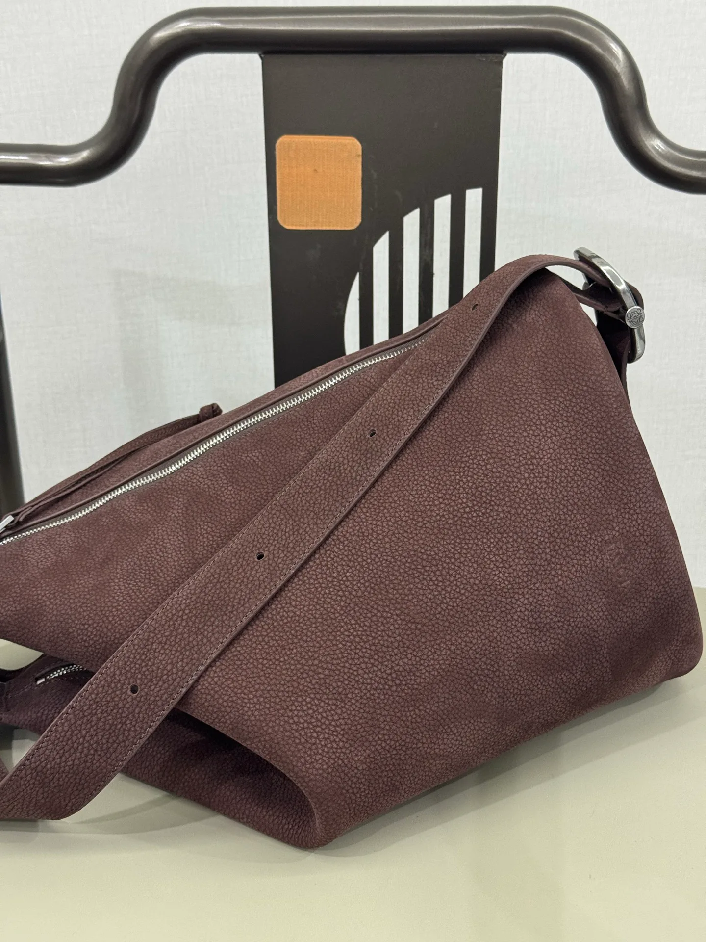 Сумки На Ремне Женские Loewe 11675826