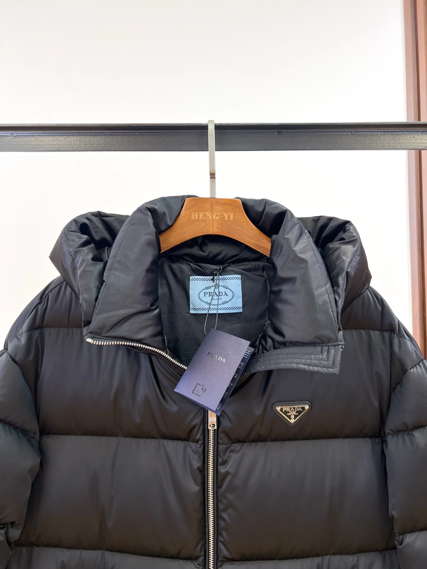 Куртки И Пуховики Женские Prada 18820499