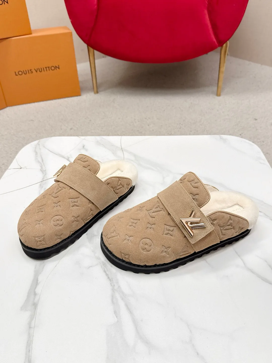 Мюли И Сабо Женские Louis Vuitton 19292626