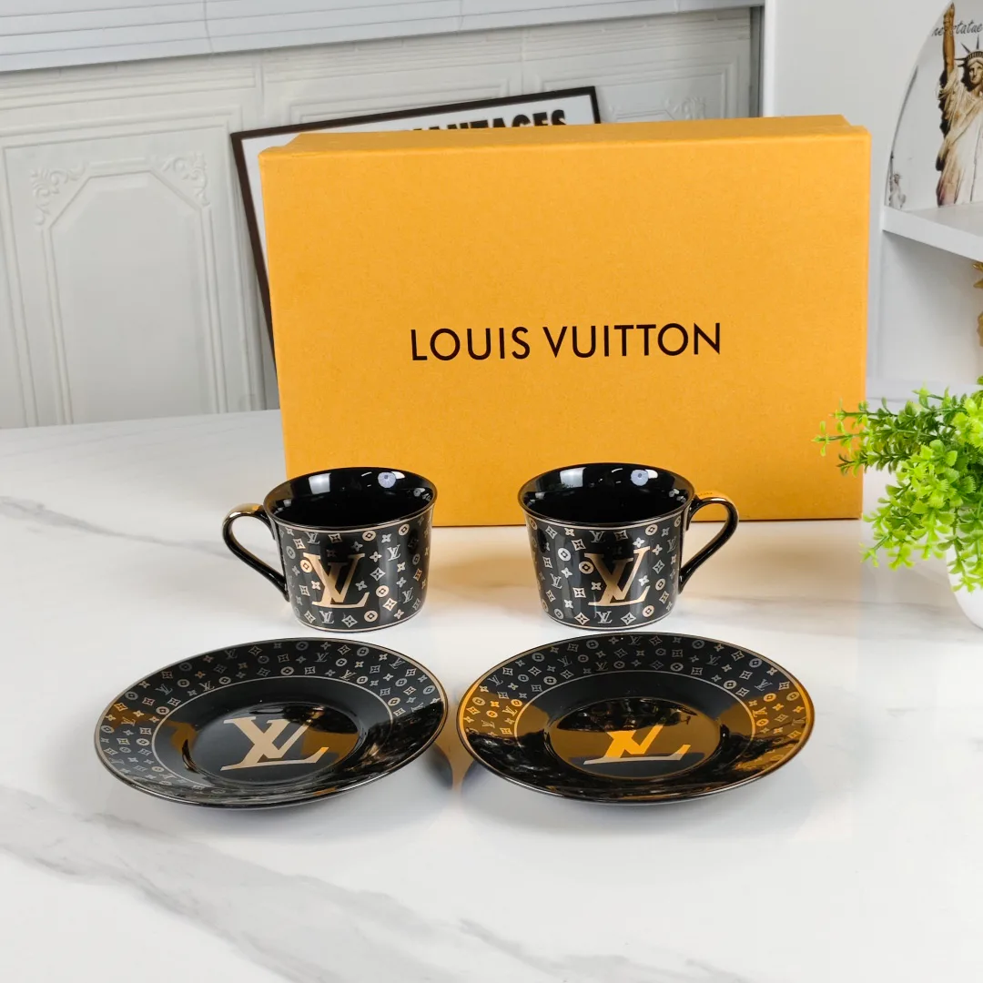 Посуда Louis Vuitton 13397024