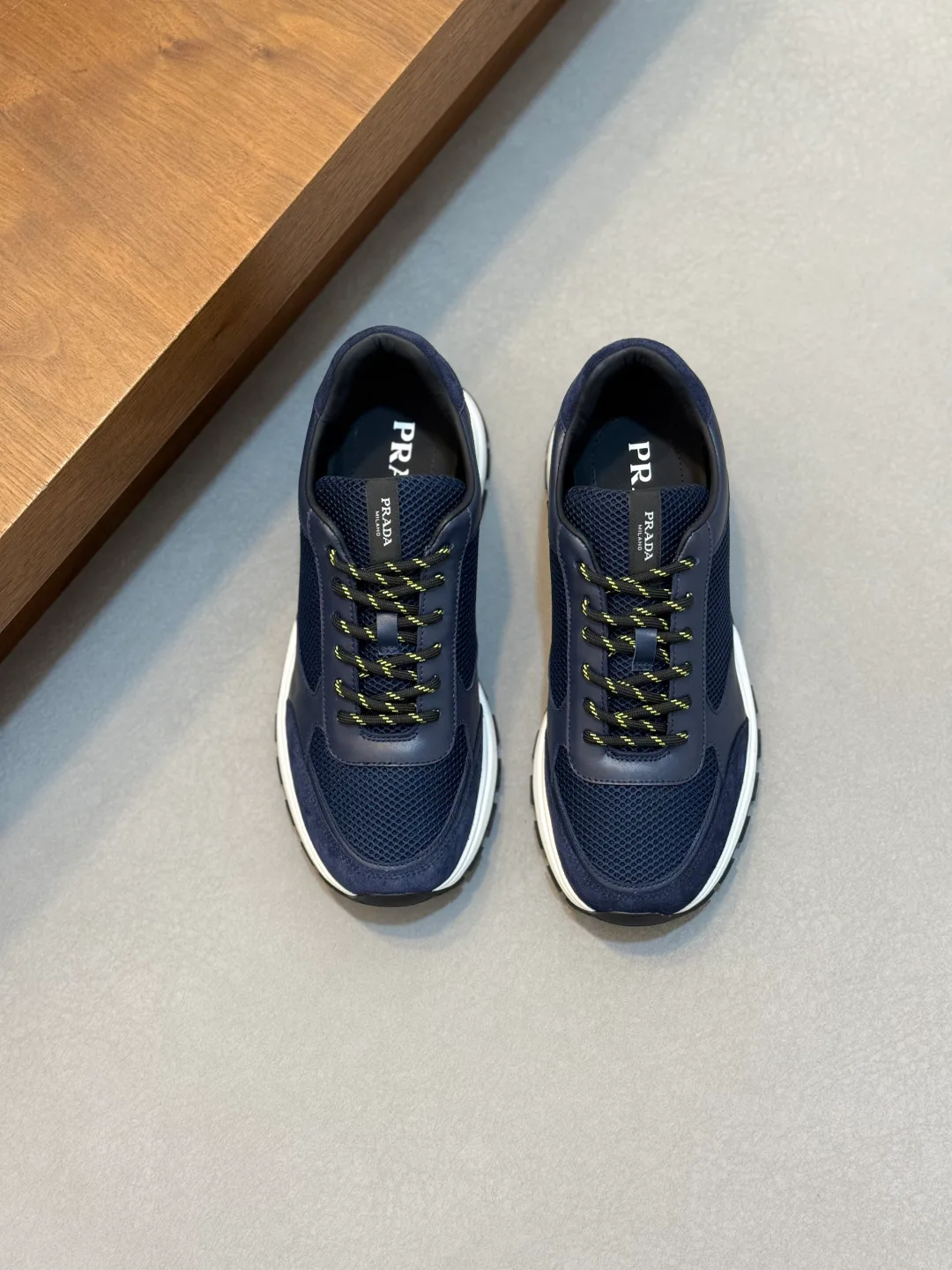 Кроссовки Женские Prada 18078879