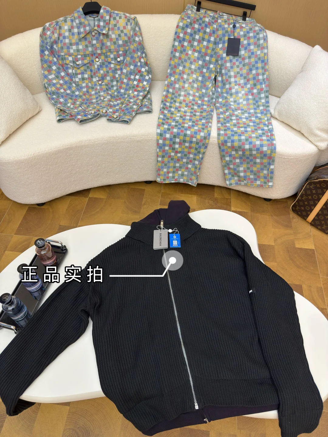 Куртки И Пуховики Женские Balenciaga 84508