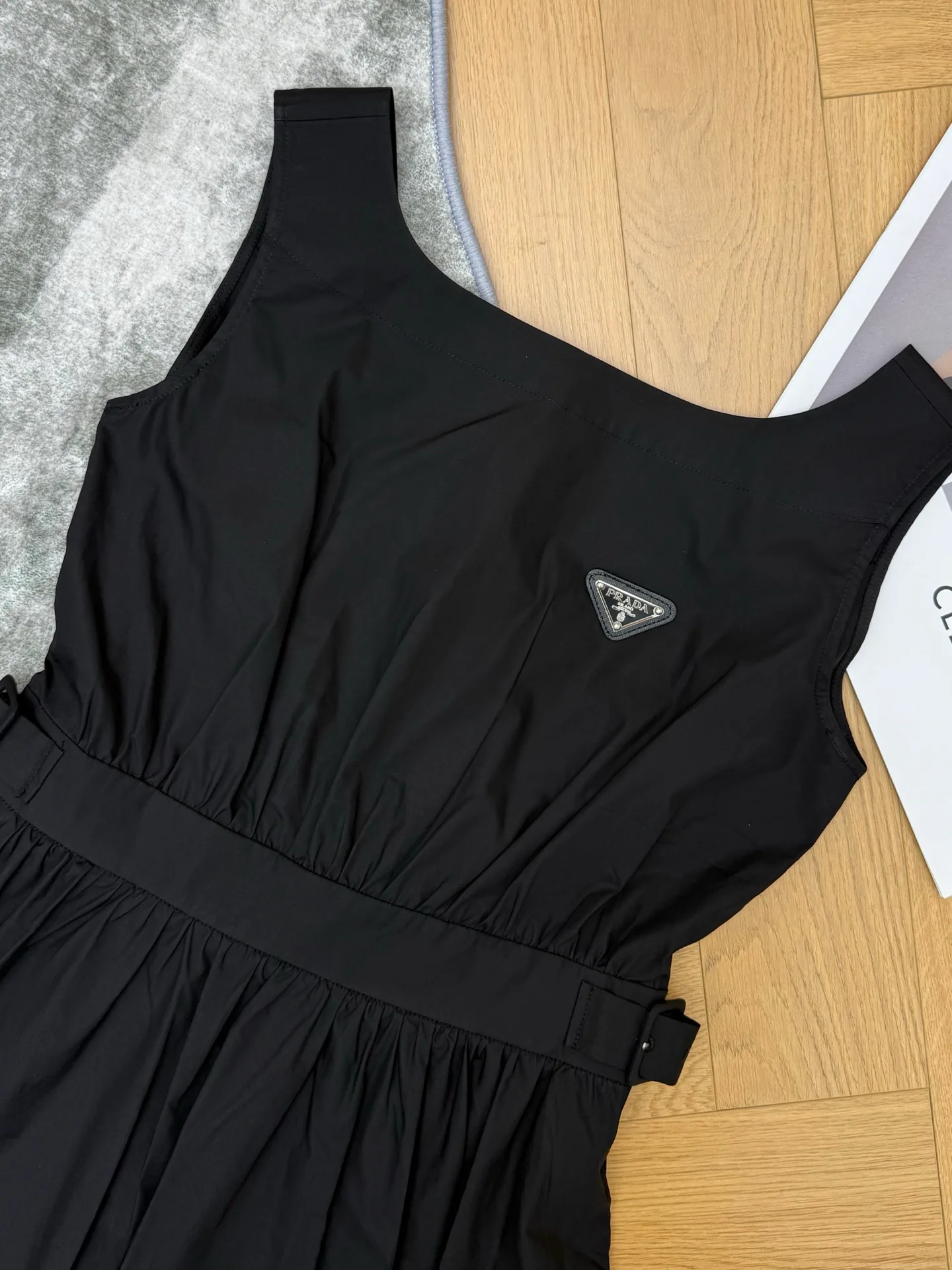Платья Женские Prada 11470284