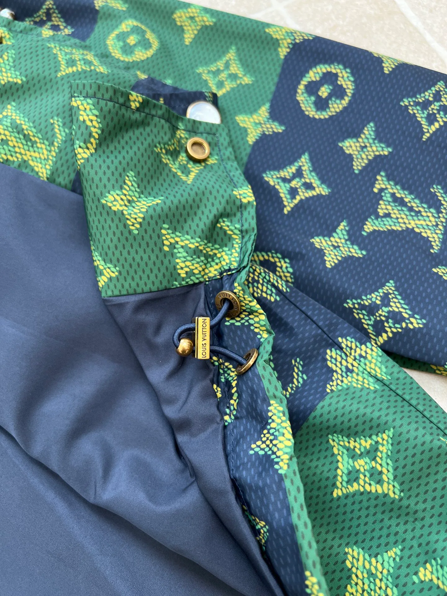 Куртки И Пуховики Мужские Louis Vuitton 1268625