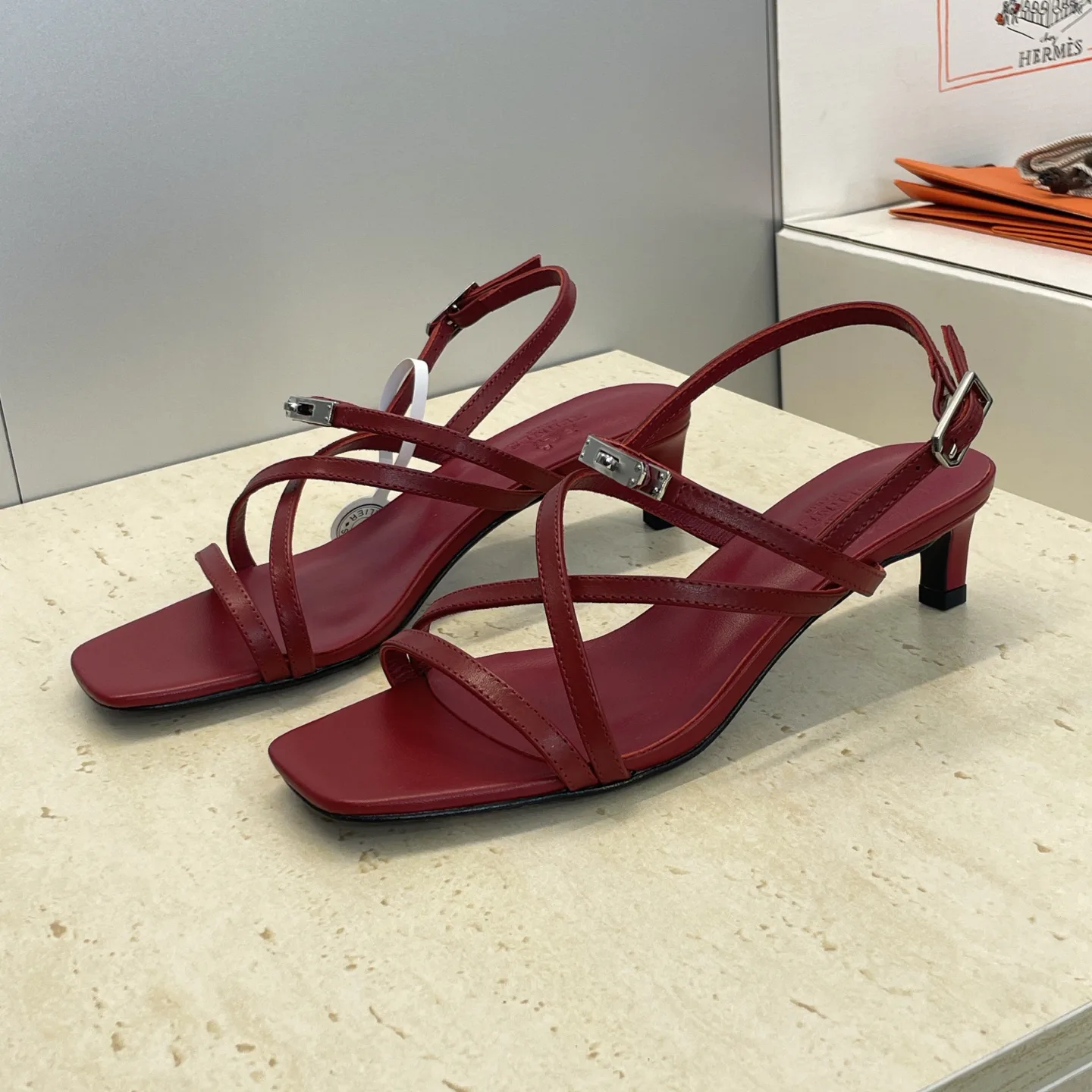 Босоножки Женские Hermes 18120793