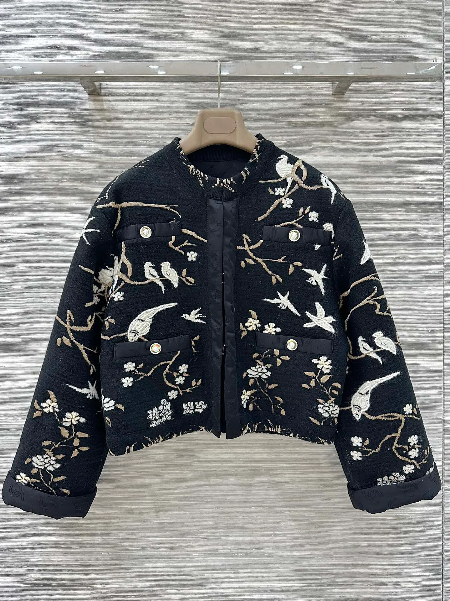 Куртки И Пуховики Женские Chanel 580915