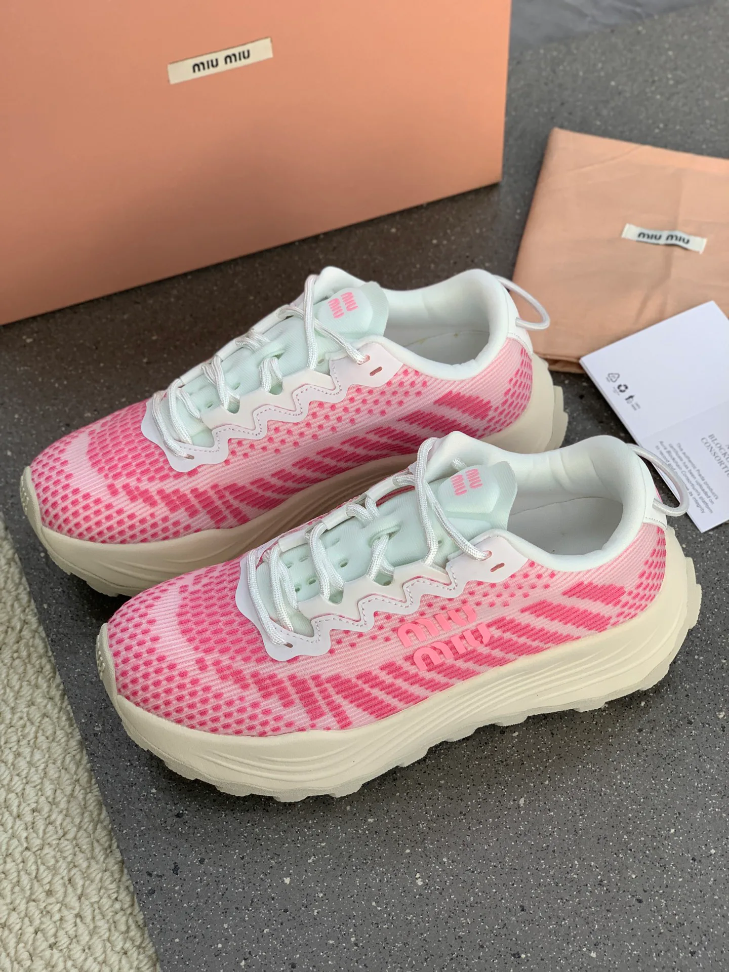 Кроссовки Женские Miu Miu 173433