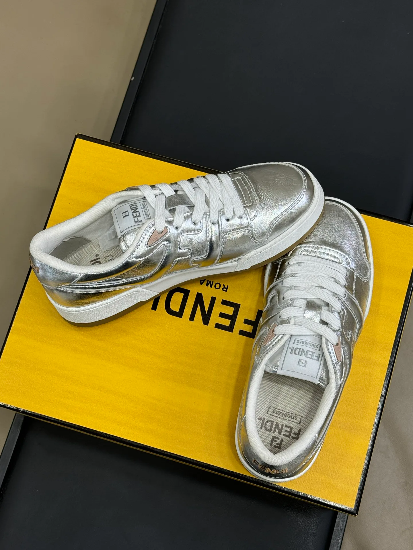 Кроссовки Мужские Fendi 12953178