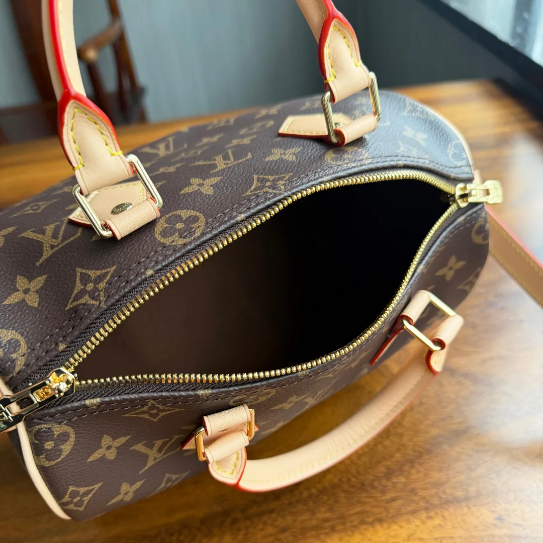 Классические Сумки Женские Louis Vuitton 13208816