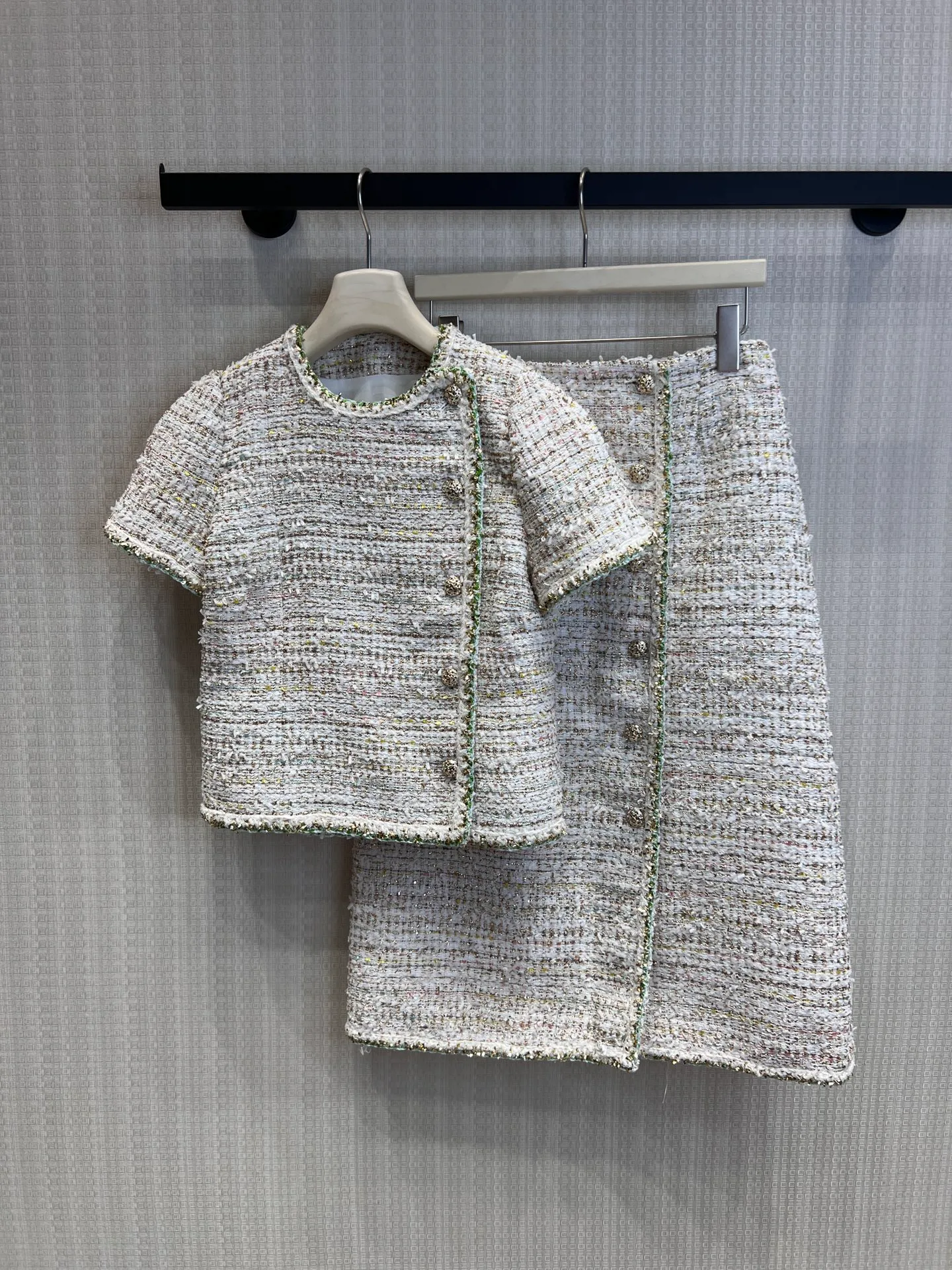 Костюмы Женские Chanel 10877426