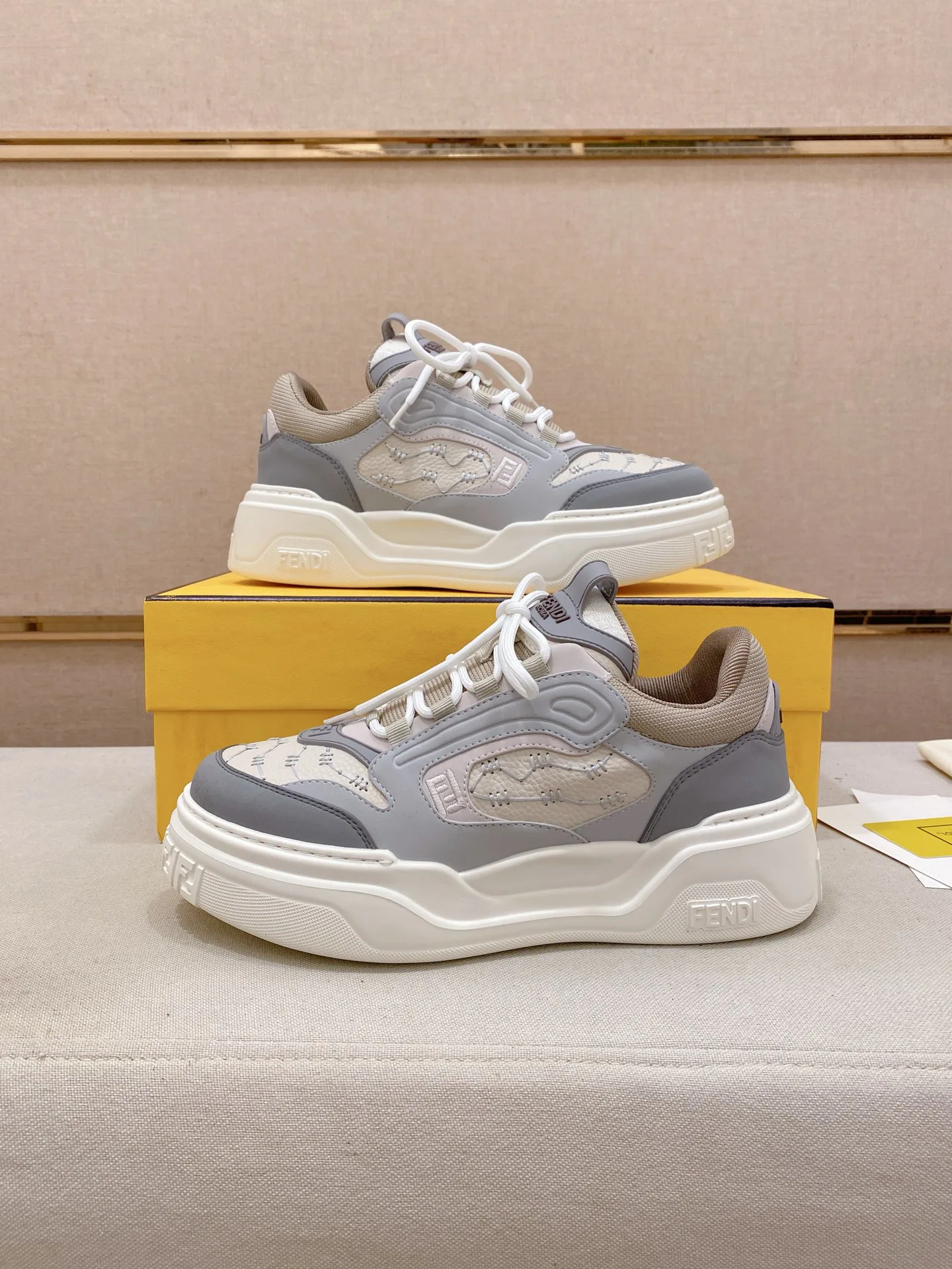Кроссовки Мужские Fendi 160457