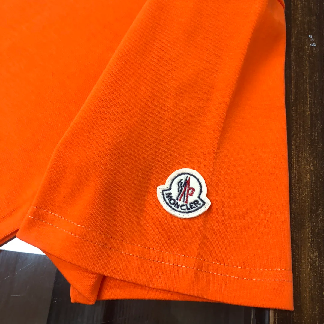 Футболки Женские Moncler 18421