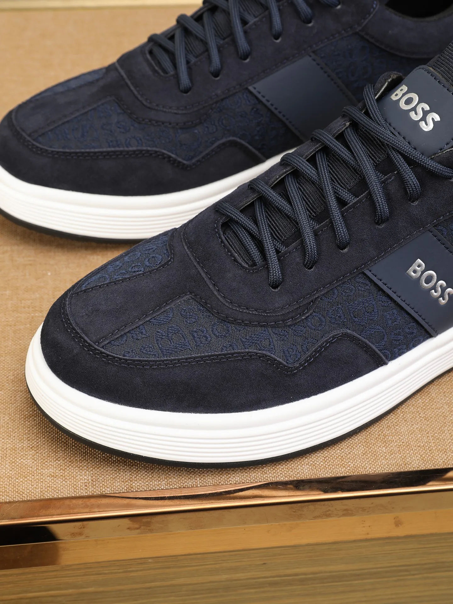 Кроссовки Мужские Hugo Boss 1265573