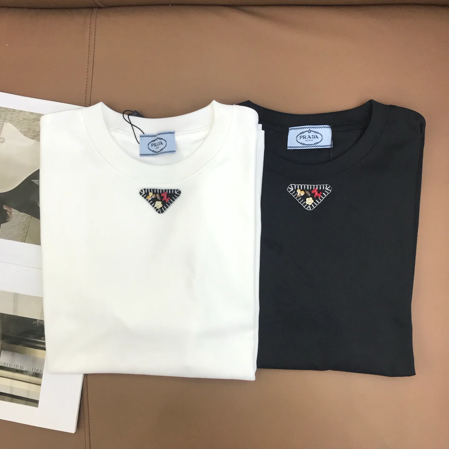 Футболки Женские Prada 11734005