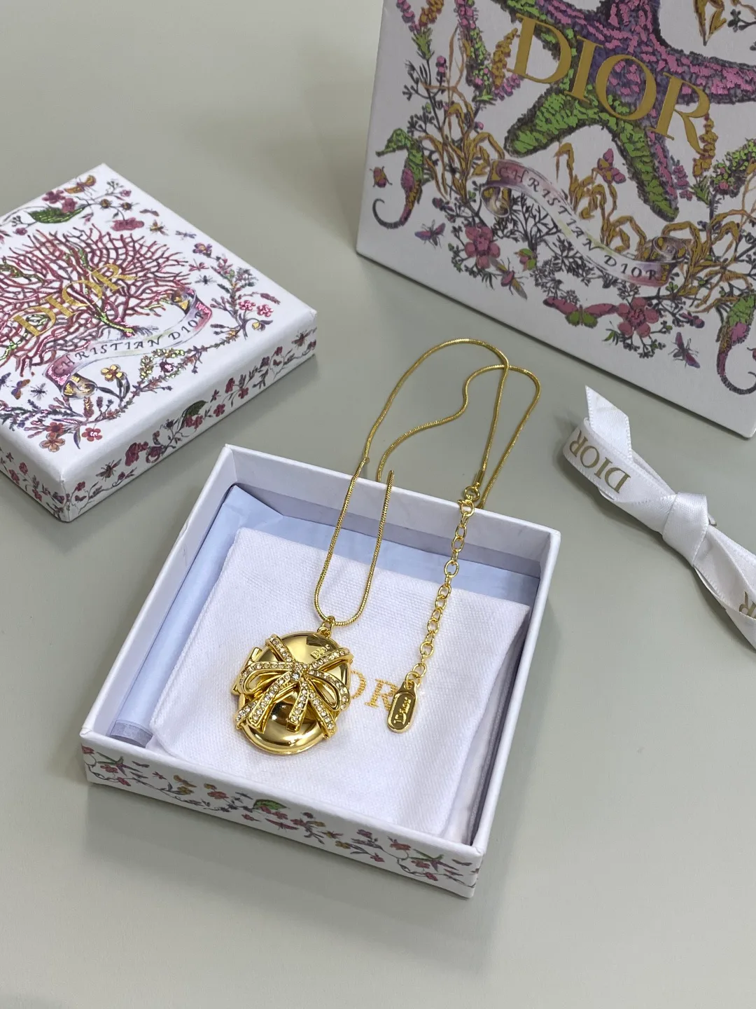 Бижутерия Christian Dior 18656352