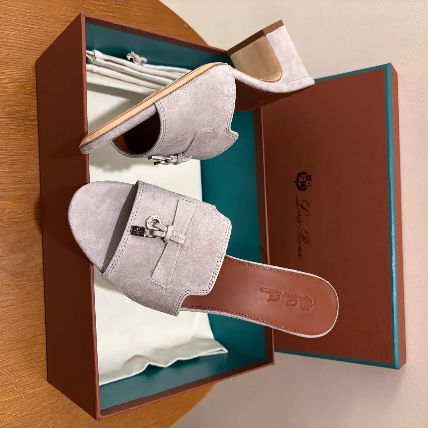 Босоножки Женские Loro Piana 3499315