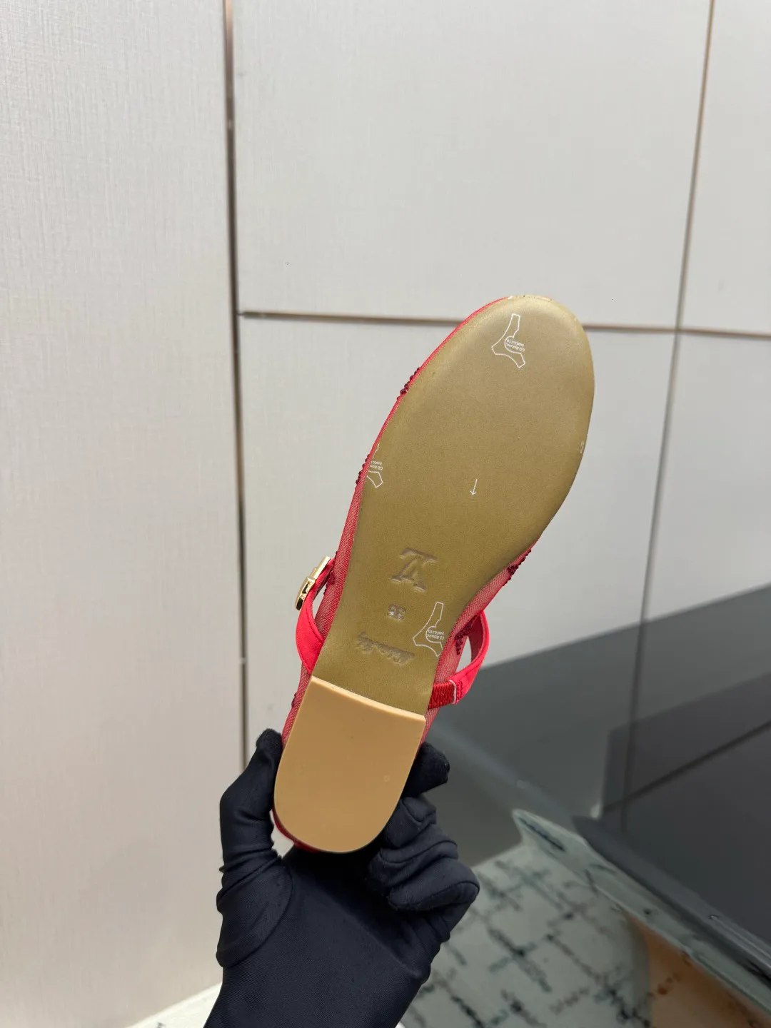 Балетки Женские Louis Vuitton 17947018