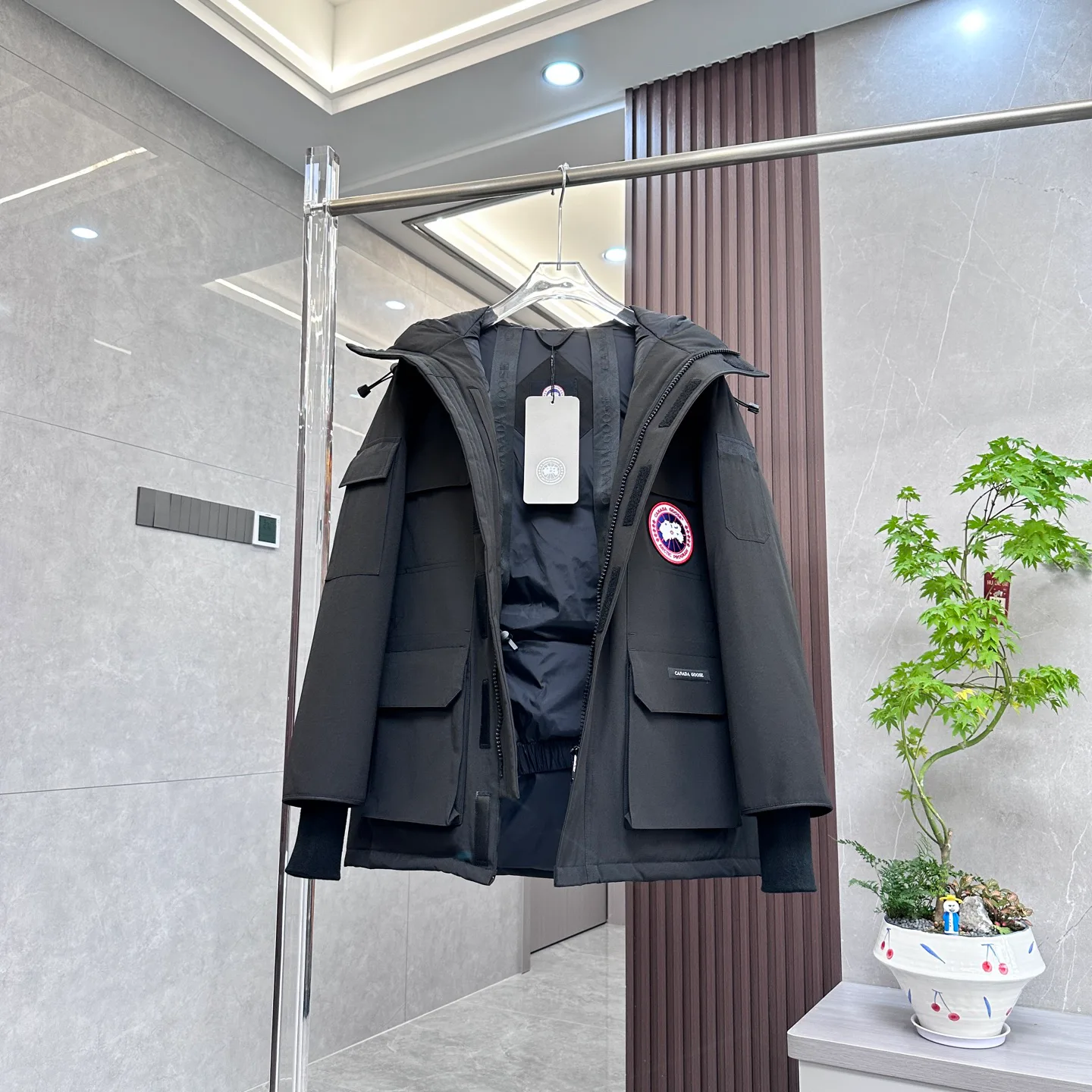 Куртки И Пуховики Женские Canada Goose 18515367