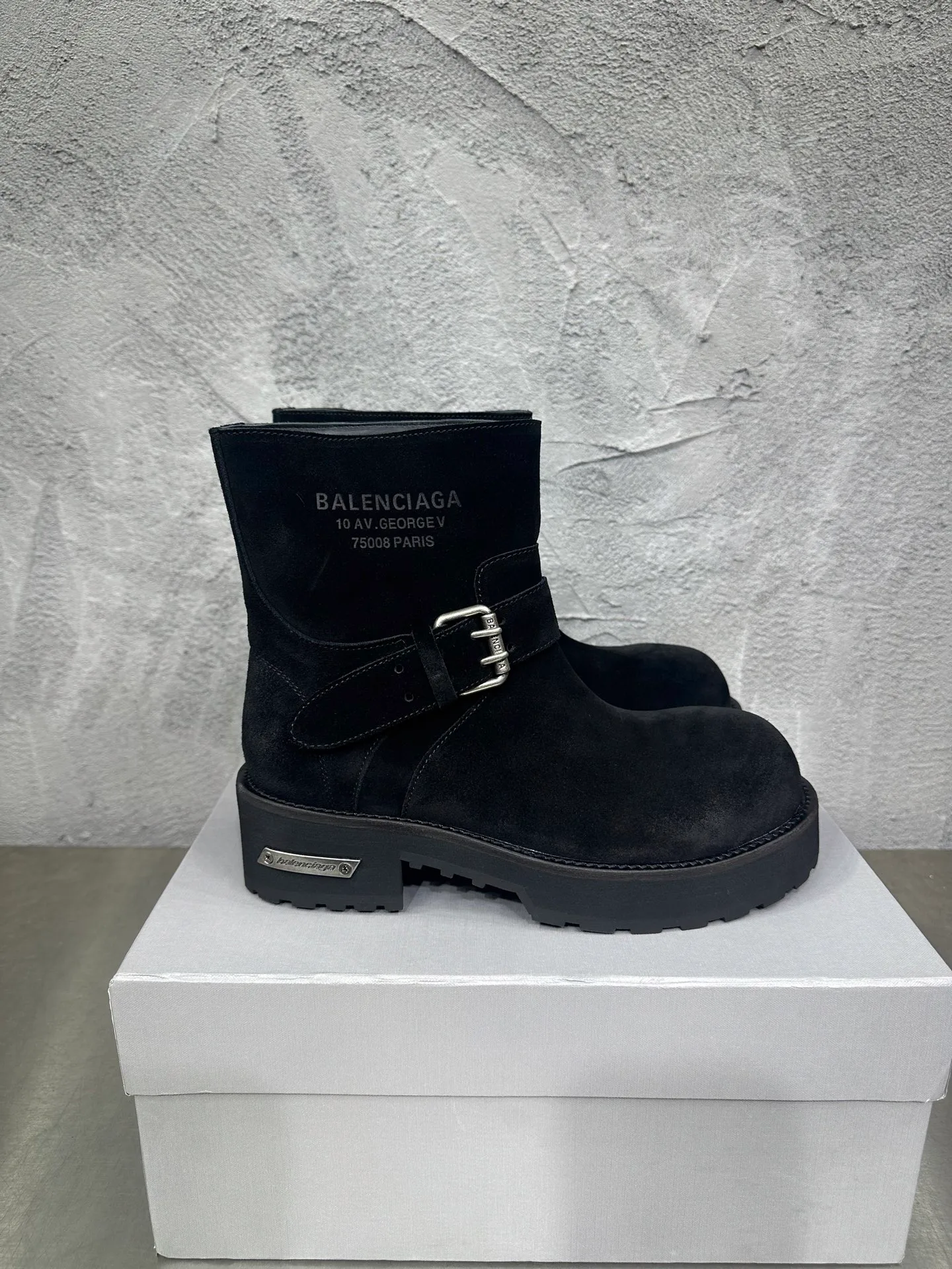 Ботинки Мужские Balenciaga 19688074