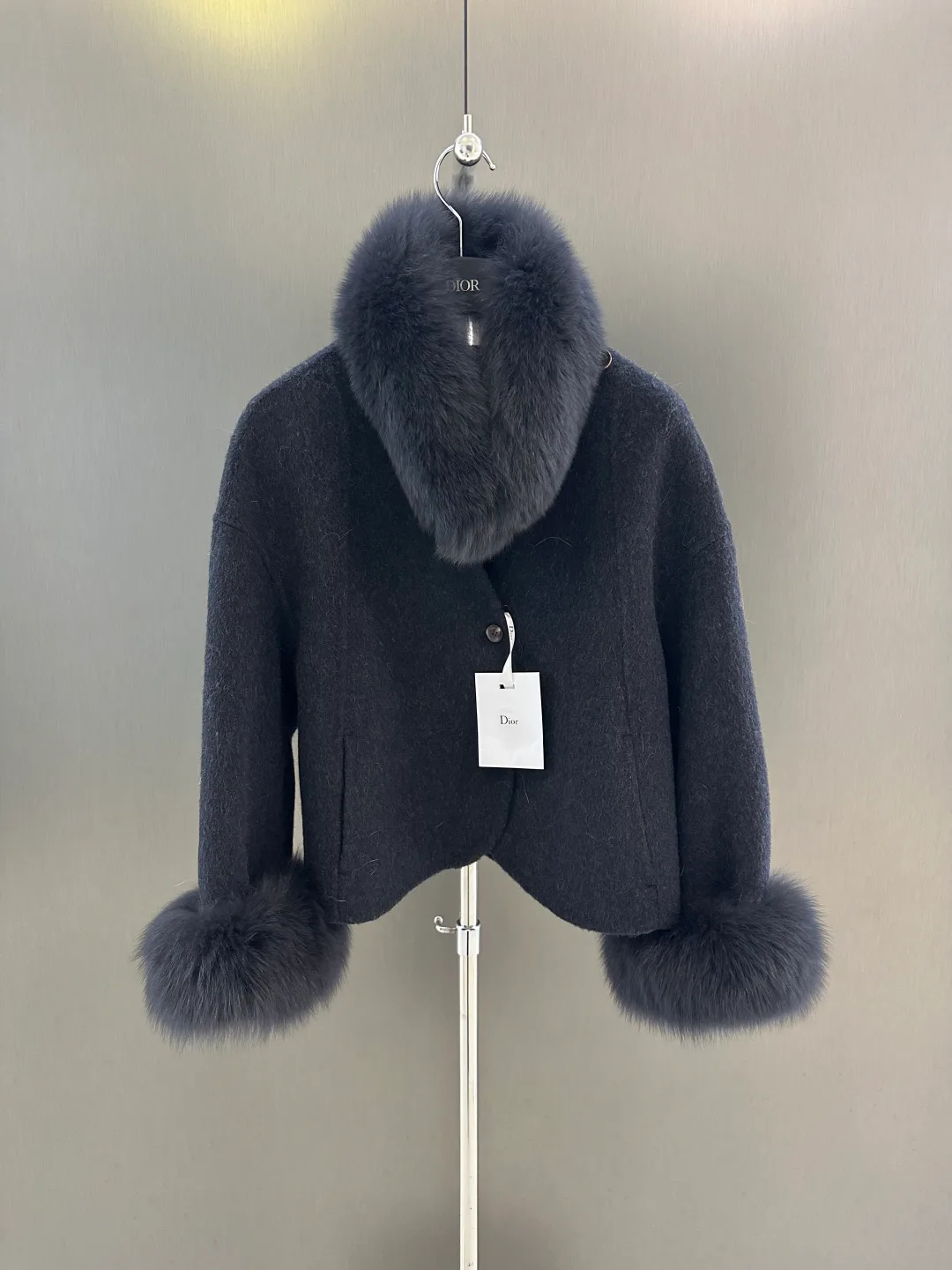 Шубы Женские Christian Dior 300631