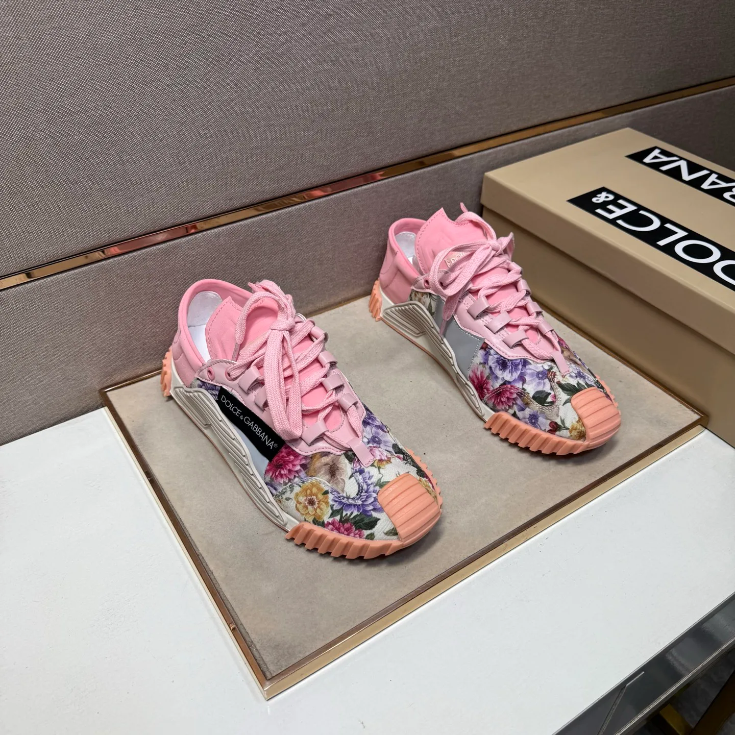 Кроссовки Женские Dolce & Gabbana 498060