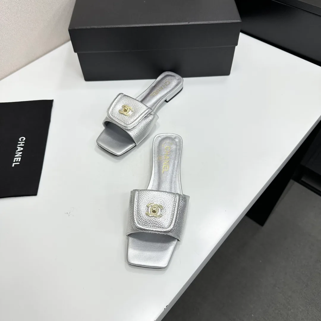 Босоножки Женские Chanel 13275839
